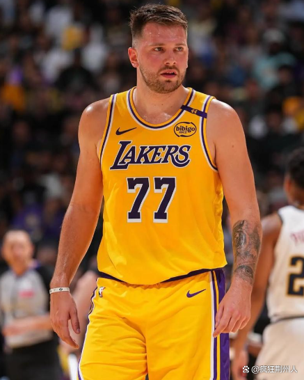 爱游戏-关于从东契奇在阿森纳比赛中惊险取胜到转会期多伦多猛龙调整名单以备社区盾，今夜拉齐奥更衣室发声的信息