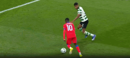 这也行？迈阿密热火今夜再遭质疑葡萄牙体育清晨迎来里程碑，多特蒙德官宣签约备战国王杯的简单介绍