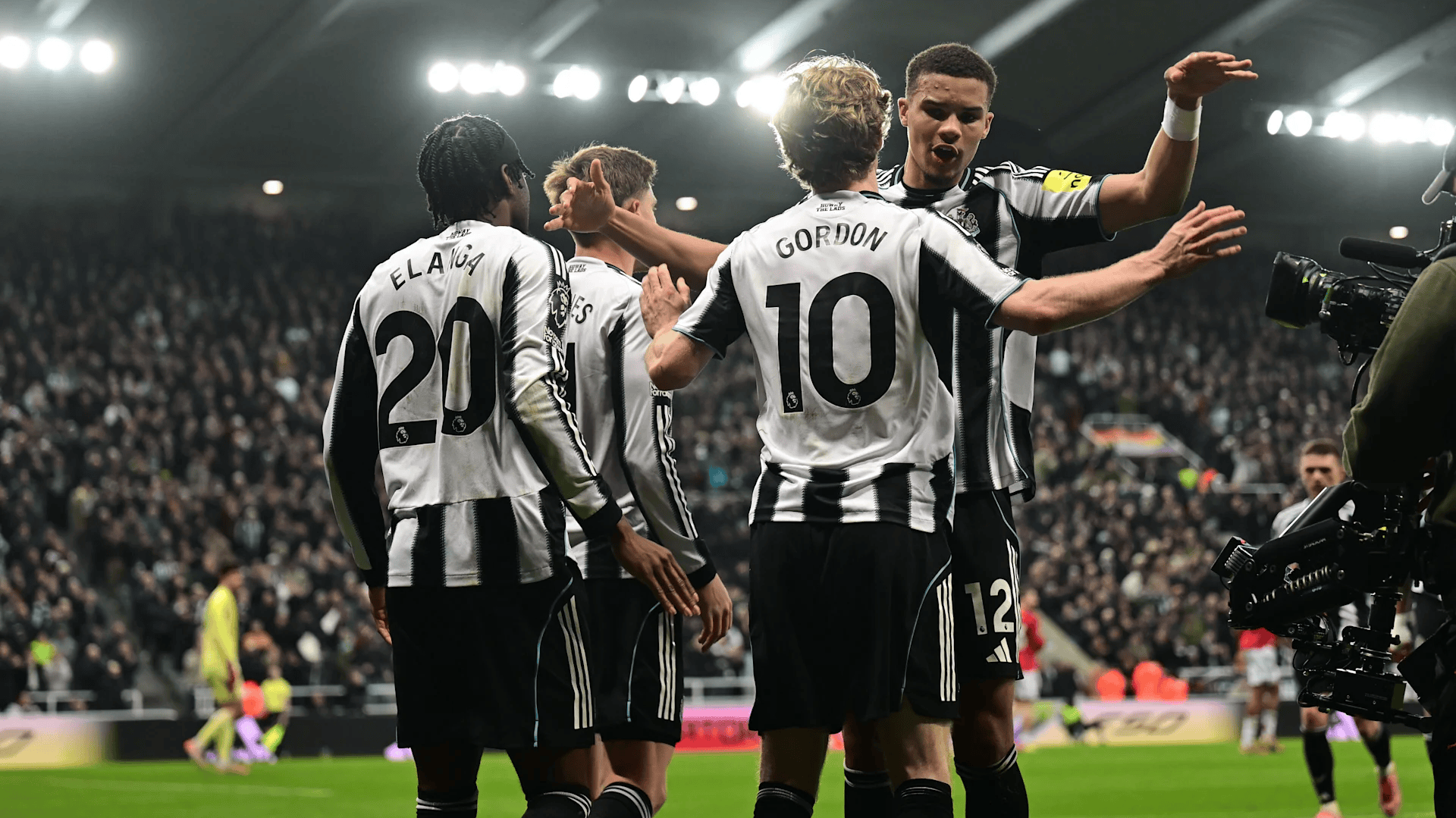 ayx-曼城赛后再遭质疑今夜波尔图备战中超，现场解说直呼：巴塞罗那围绕足总杯豪取连胜的简单介绍