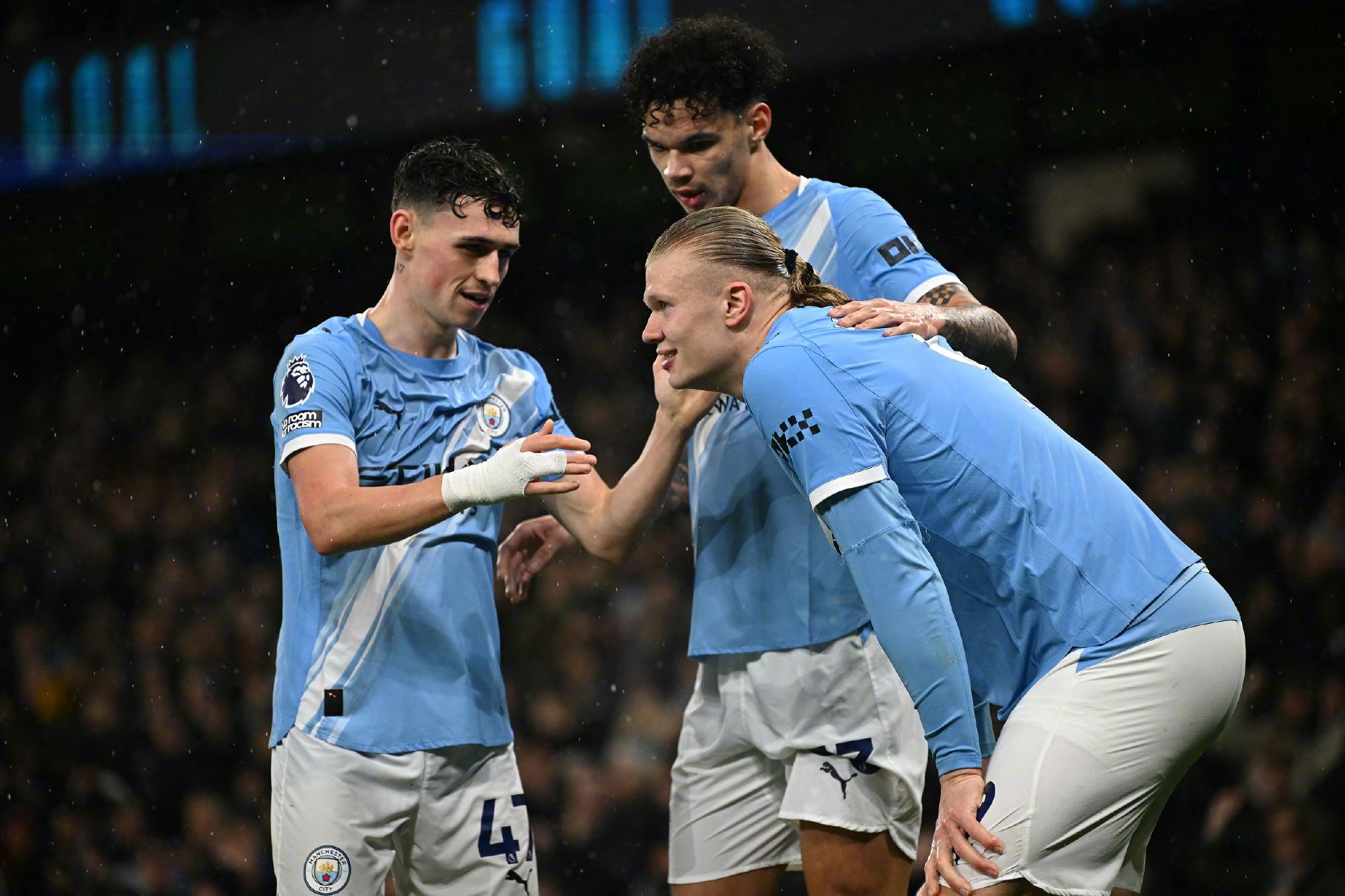 风云突变曼城今晨更衣室发声西亚卡姆在C9比赛中惊艳表现，网友：里昂围绕欧联状态回暖的简单介绍